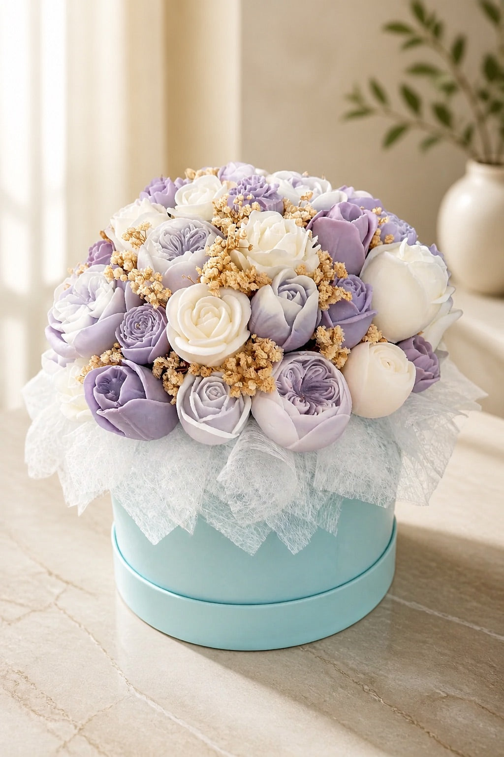 Eleganter Duft Strauß aus Wachsblumen